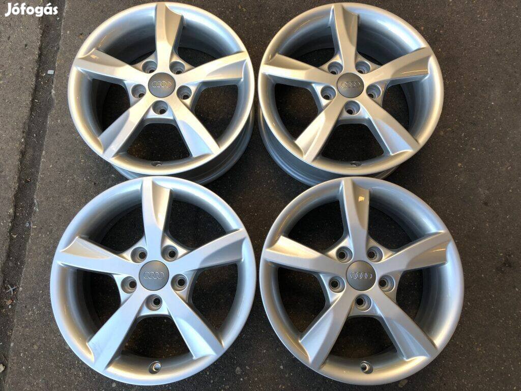 4db gyári 16 Audi A3 8V alufelni. (825)