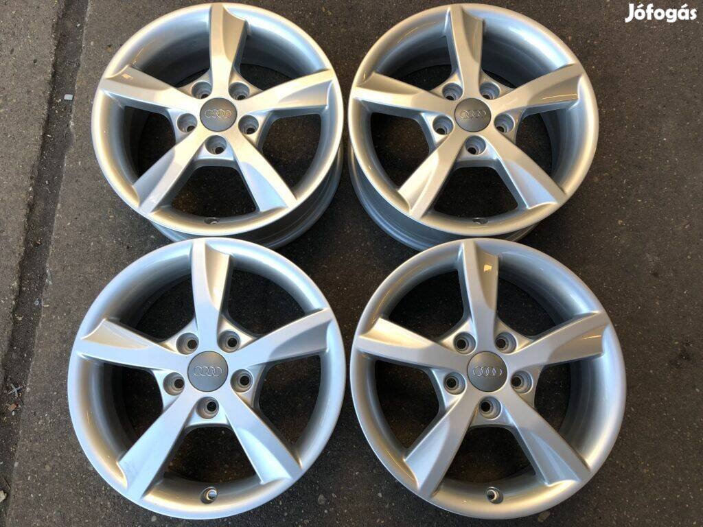 4db gyári 16 Audi A3 8V alufelni. (*825*)