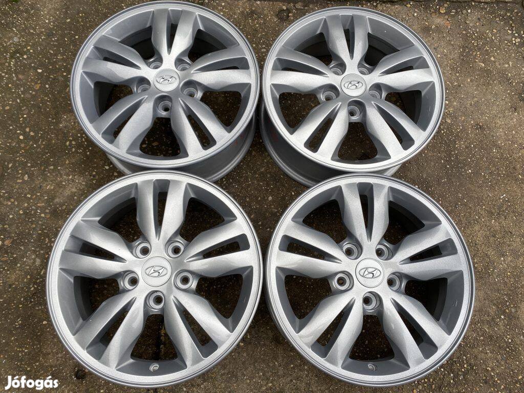 4db gyári 16 Hyundai alufelni. (3510)