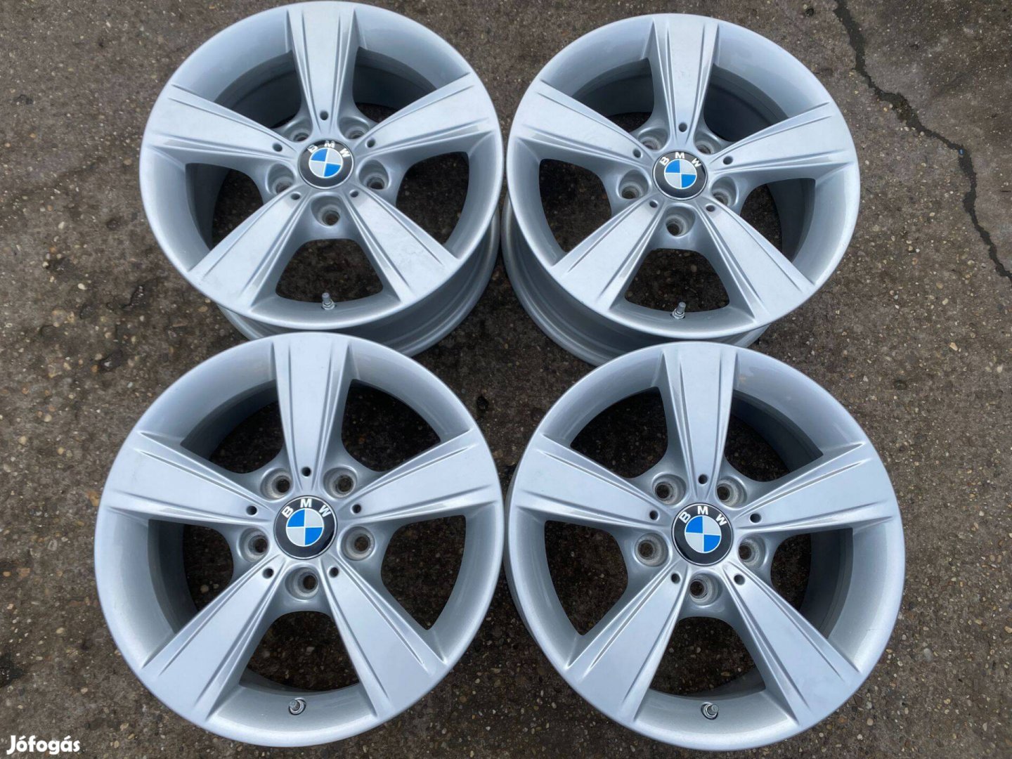 4db gyári 16" BMW 1 F20 Styling 376 alufelni. (3786)