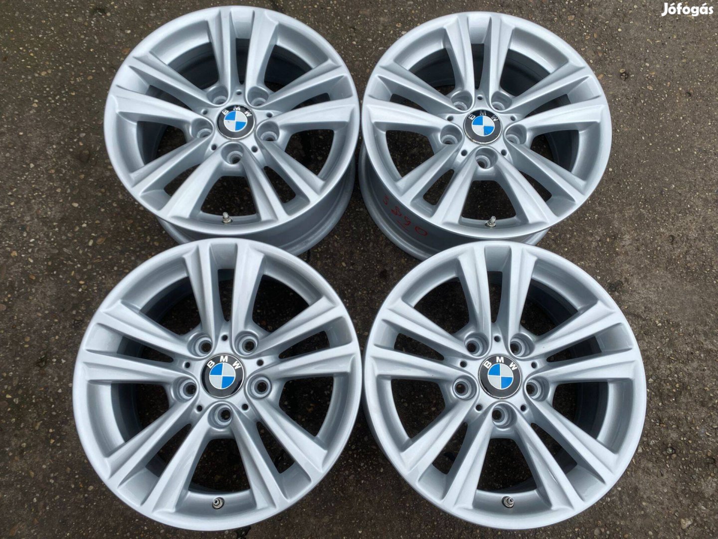 4db gyári 16" BMW 3 F30 Styling 656 alufelni. (3890)