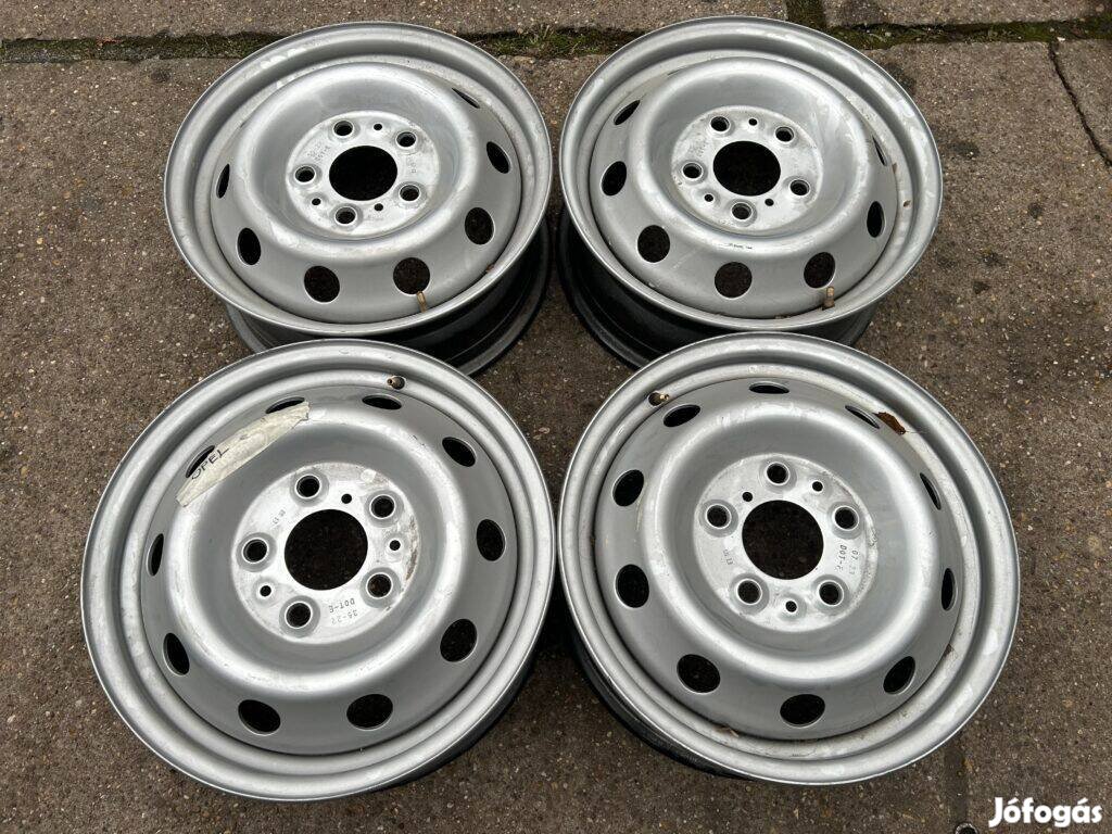 4db gyári 16" Fiat Ducato acélfelni. ("246")