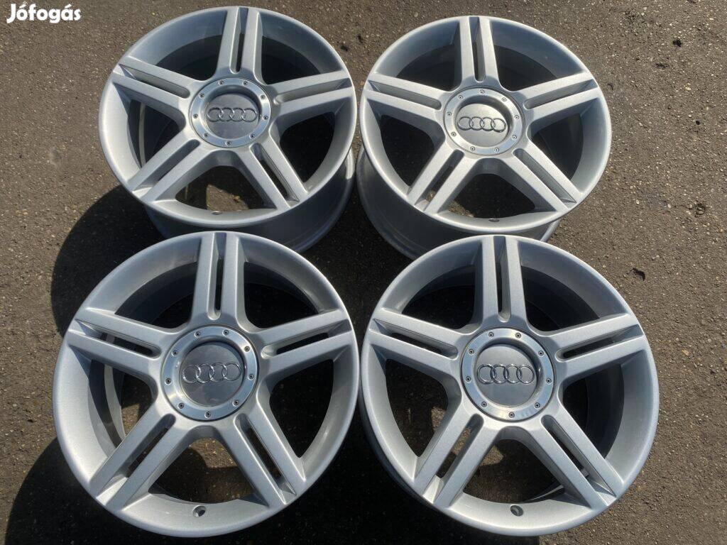 4db gyári 17 Audi A4 A6 A8 alufelni. (3765)
