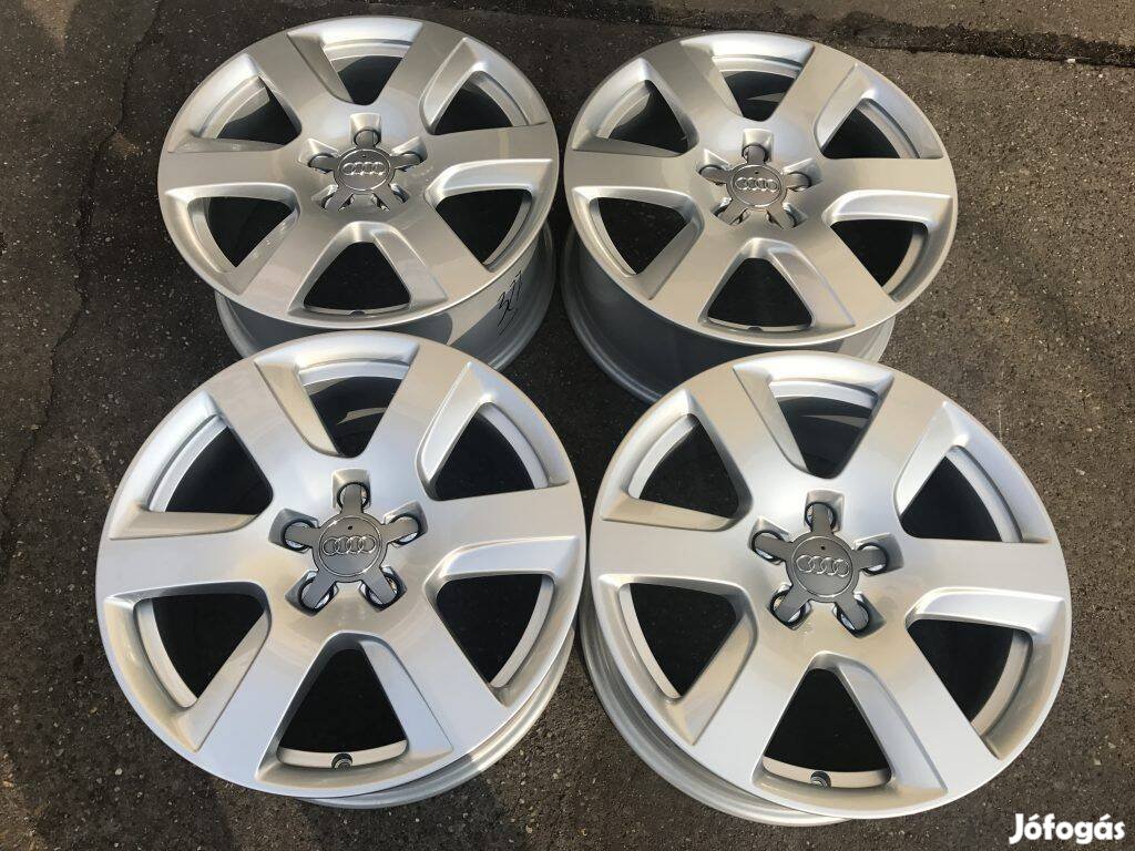 4db gyári 17 Audi A6 A4 alufelni. ("327")