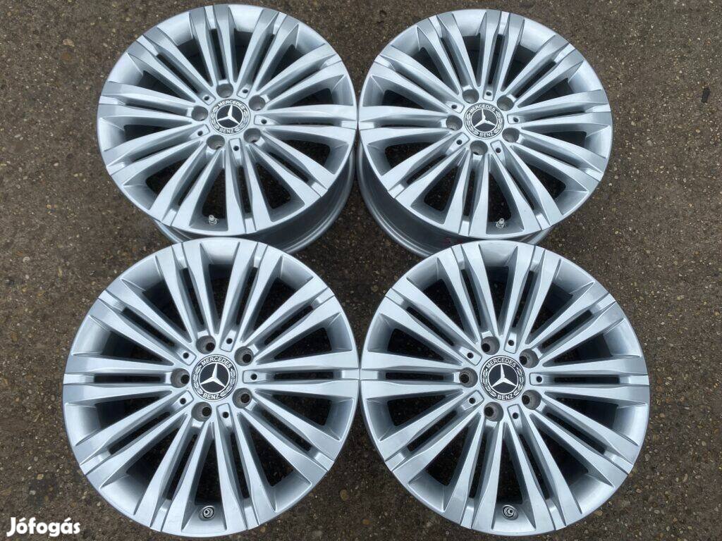 4db gyári 17 Mercedes-Benz C206 alufelni. (3861)