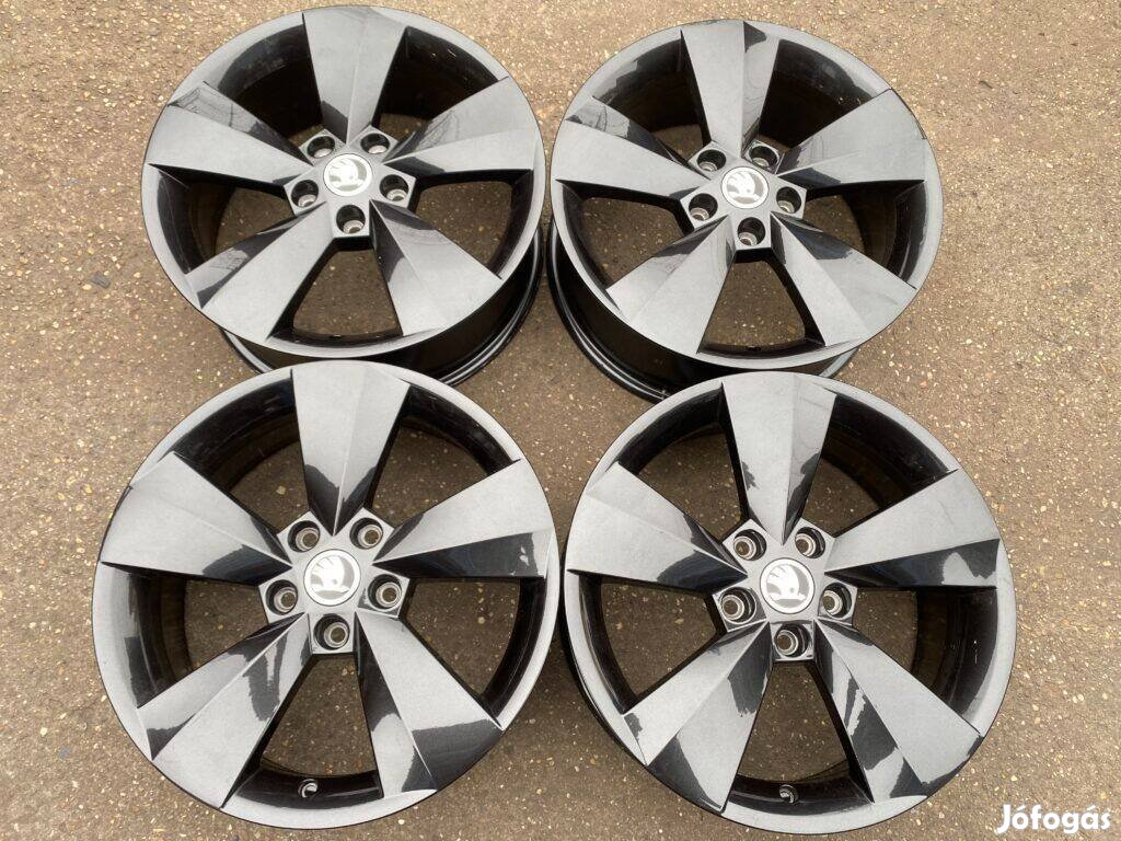 4db gyári 17 Skoda Kodiaq alufelni. (3650)
