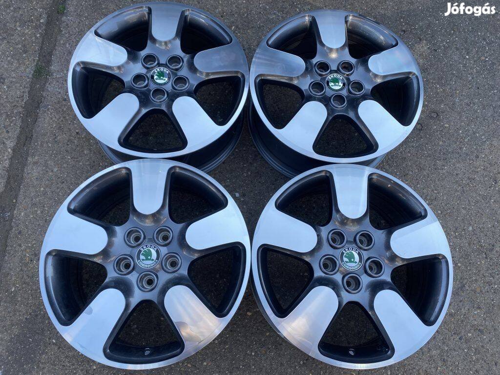 4db gyári 17 Skoda Octavia alufelni. (3452)