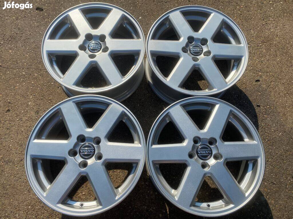 4db gyári 17 Volvo XC90 alufelni. (4075)