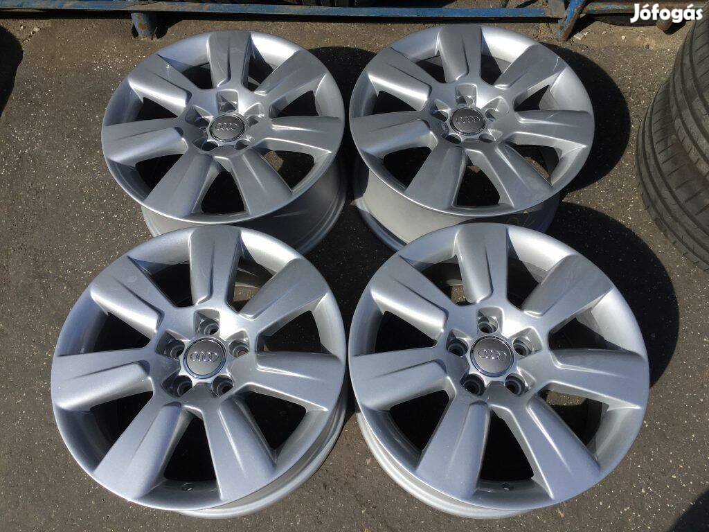 4db gyári 17" Audi alufelni. (*202*)