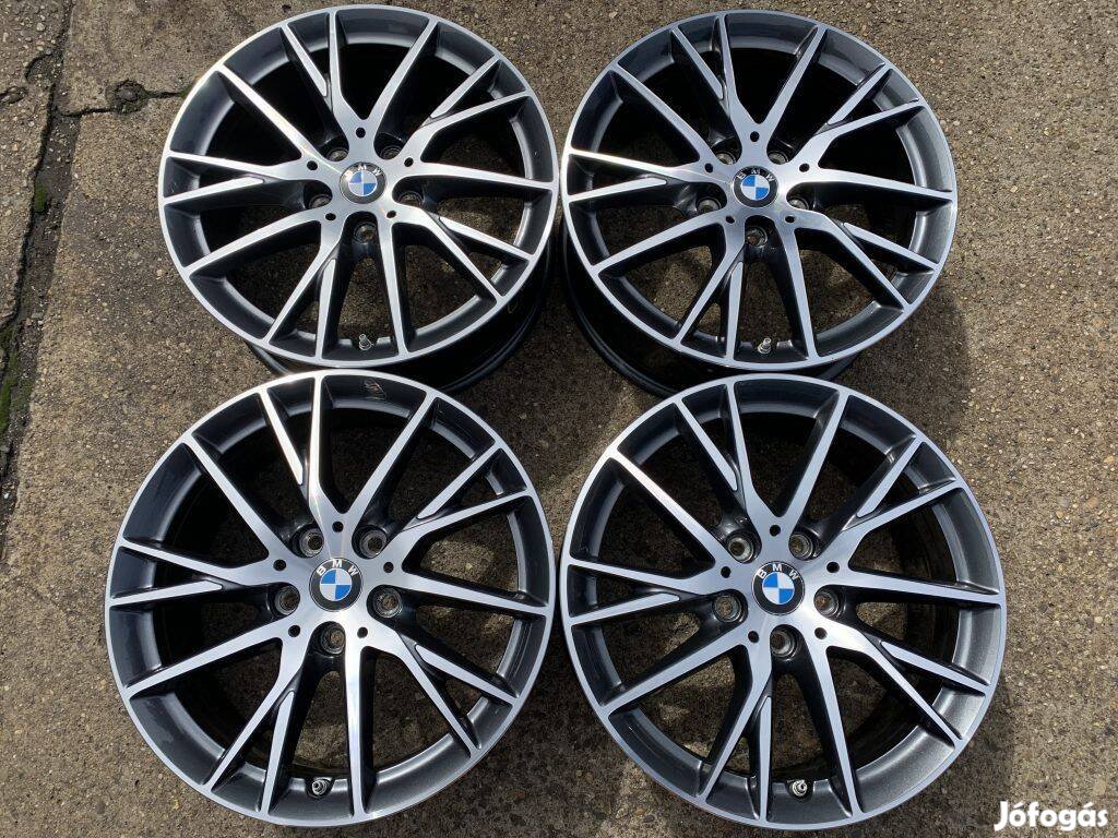 4db gyári 17" BMW 1 F40 Styling 489 alufelni. (*2637*)