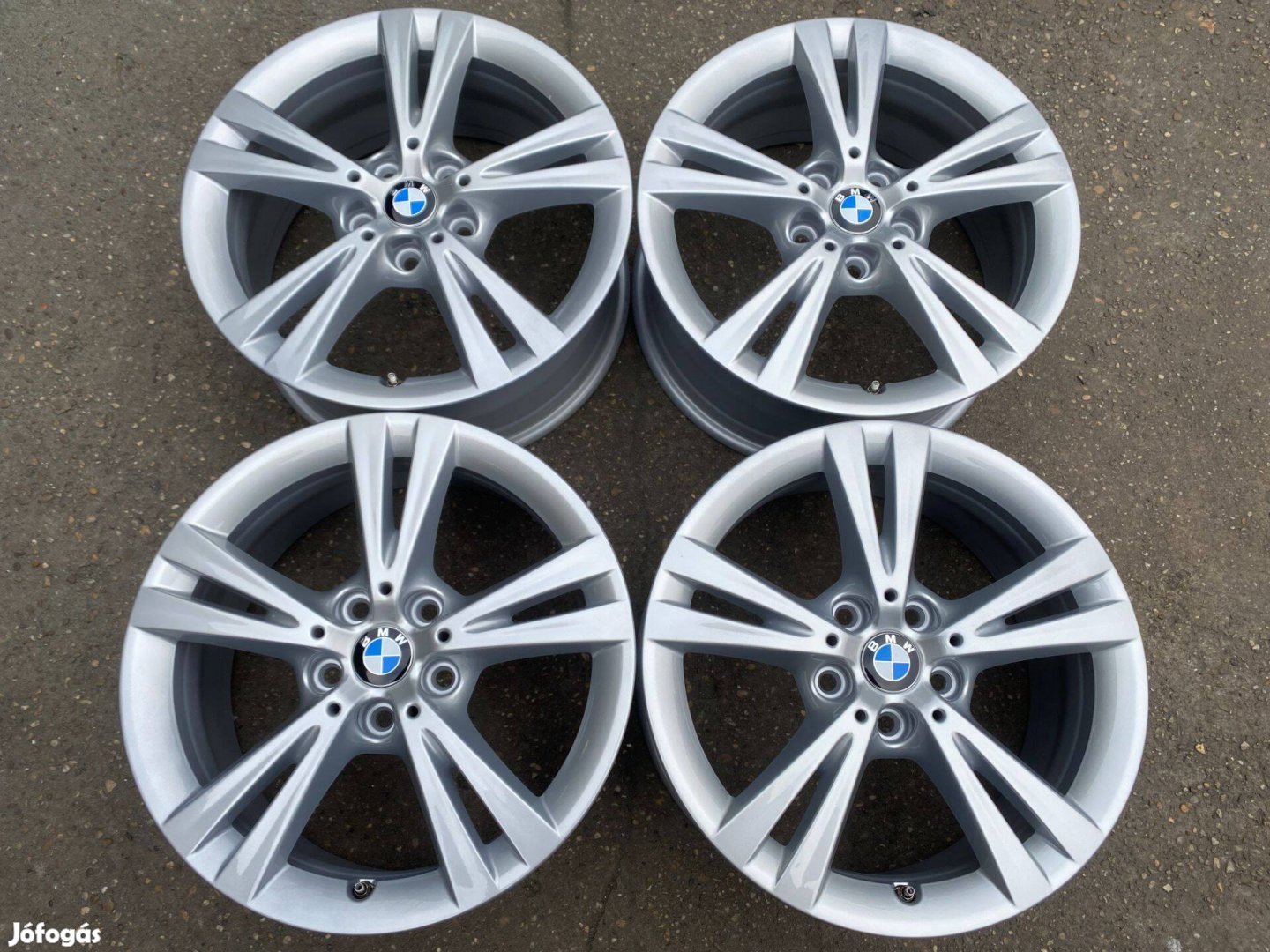 4db gyári 17" BMW 2 Active Tourer Styling 385 alufelni. (3706)