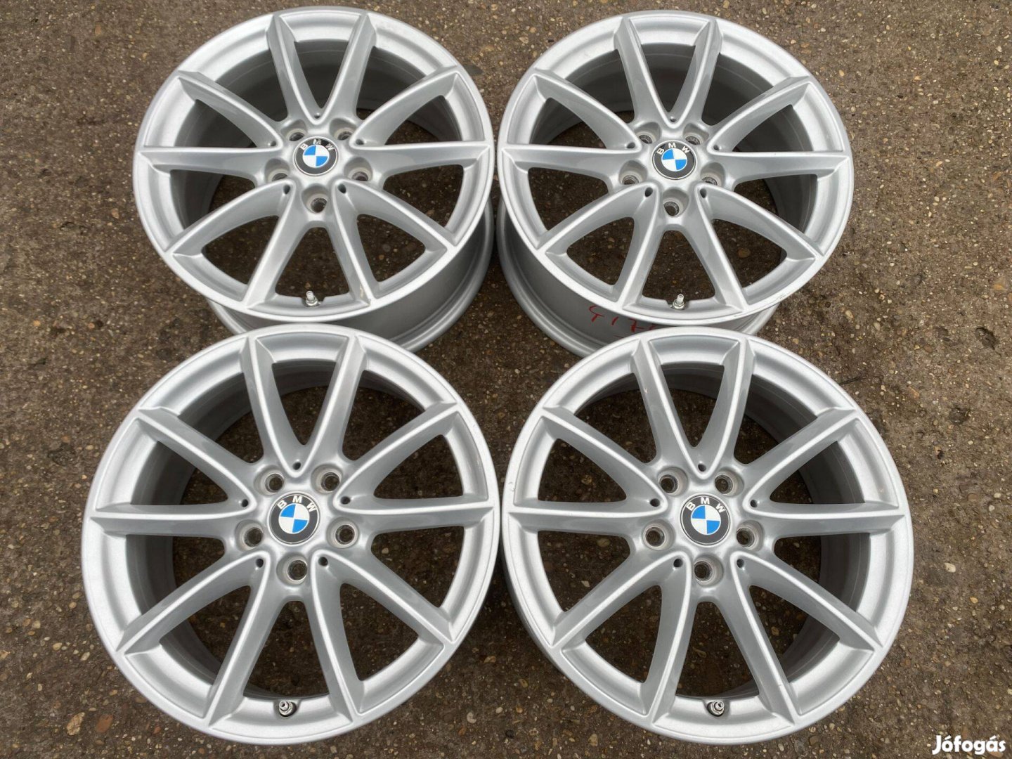 4db gyári 17" BMW 2 Active Tourer Styling 471 alufelni. (4174)