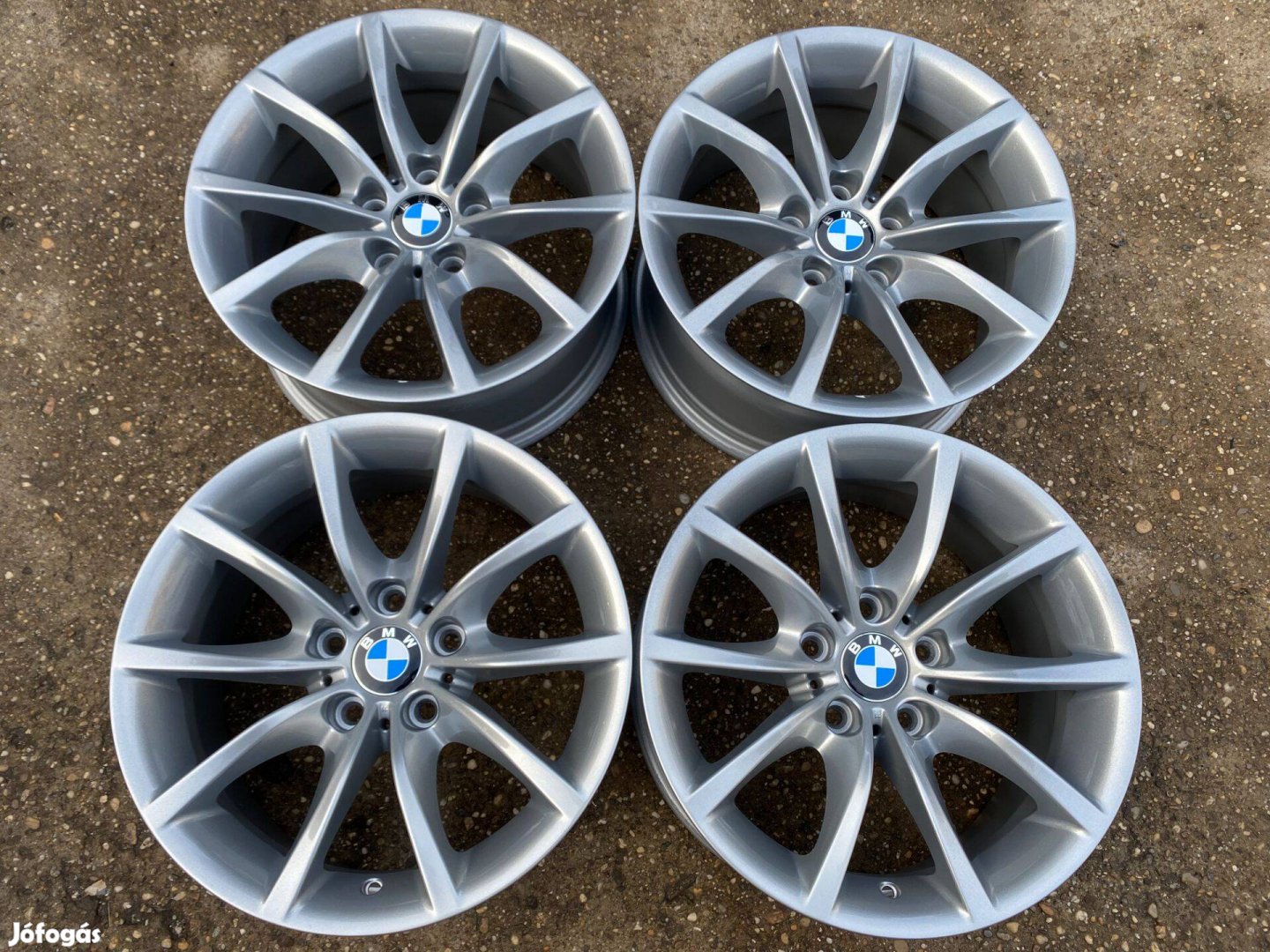 4db gyári 17" BMW 5 E60 Styling 245 alufelni. (3500)