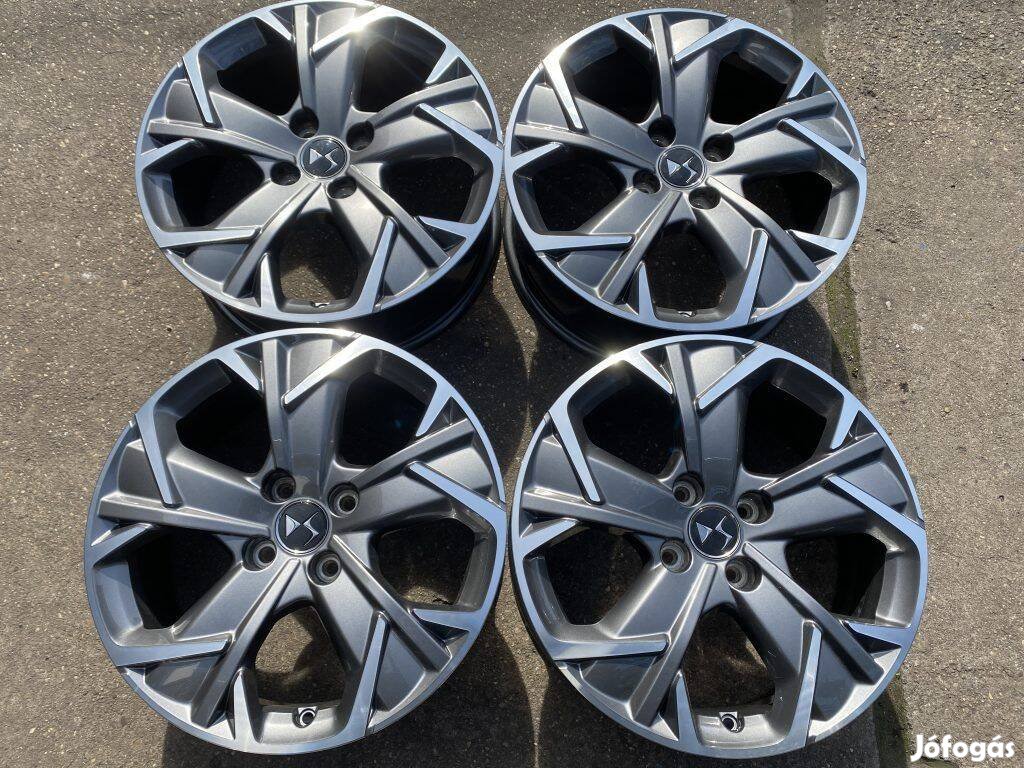 4db gyári 17" DS DS3 Crossback alufelni. (*2865*)