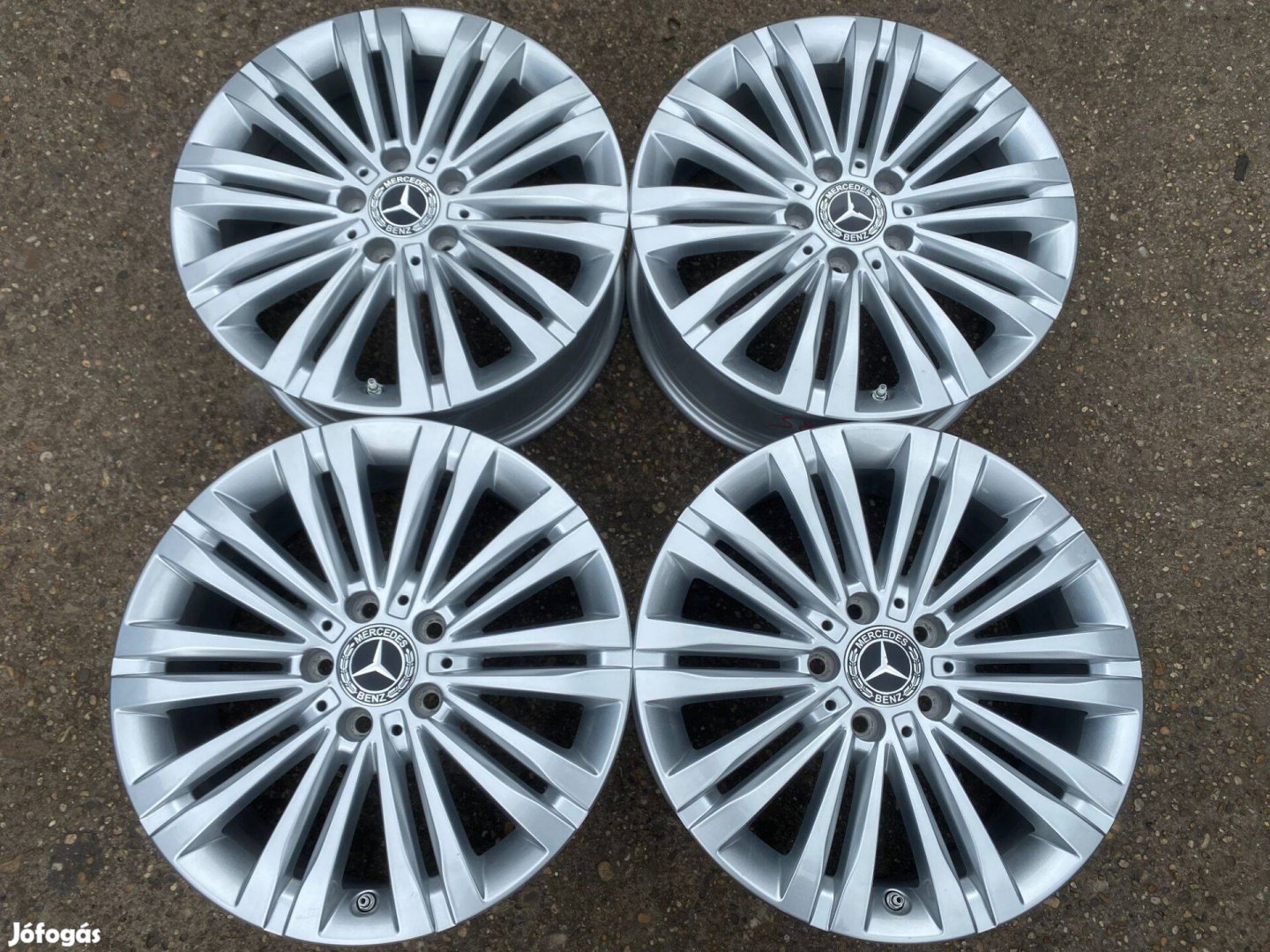 4db gyári 17" Mercedes-Benz C206 alufelni. (3861)