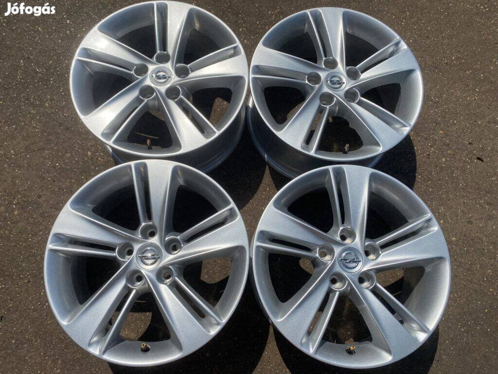 4db gyári 17" Opel Insignia alufelni. (*3836*)