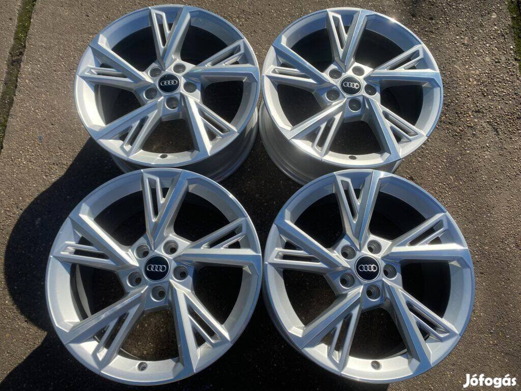 4db gyári 18 Audi A3 alufelni. (3687)