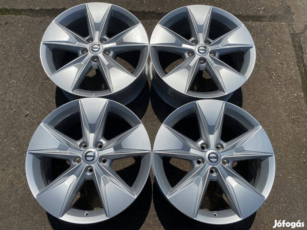 4db gyári 18 Volvo XC40 XC60 alufelni. ("2955")