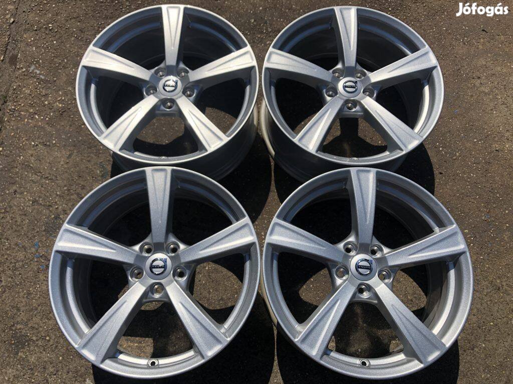 4db gyári 18 Volvo XC90 alufelni. (1344)