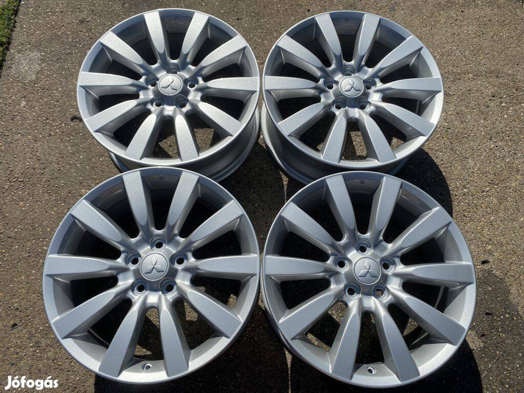 4db gyári 18" Mitsubishi Lancer alufelni. ("3058")