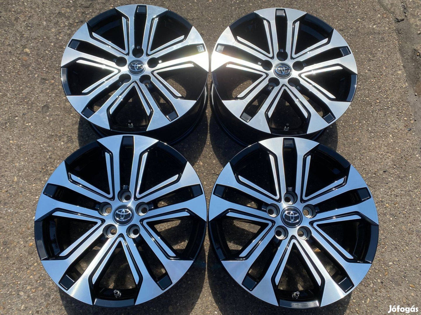 4db gyári 18" Toyota Rav 4 új alufelni. (3251)