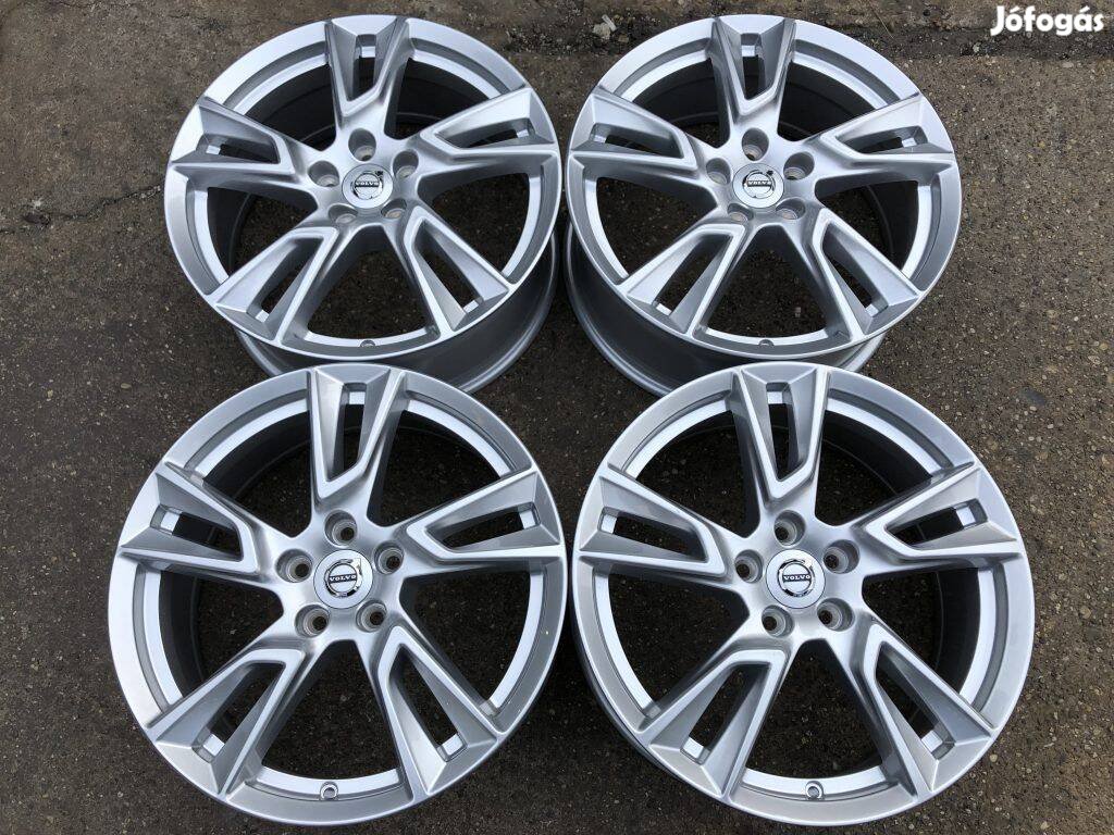 4db gyári 18" Volvo XC40 alufelni. (*1342*)