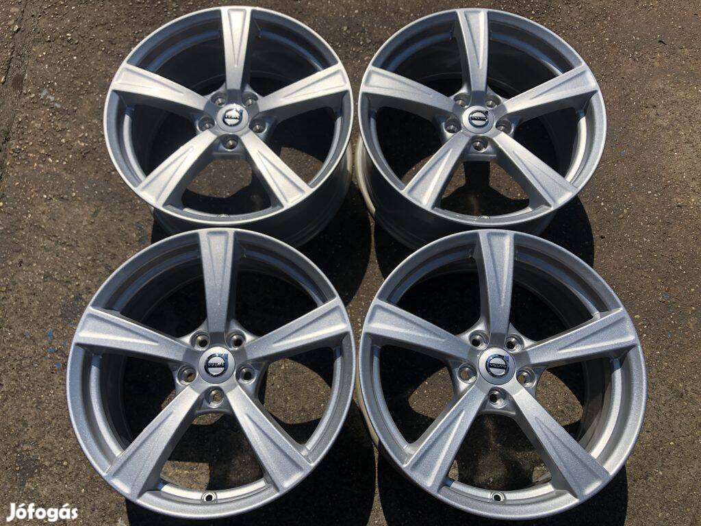 4db gyári 18" Volvo XC90 alufelni. (*1344*)