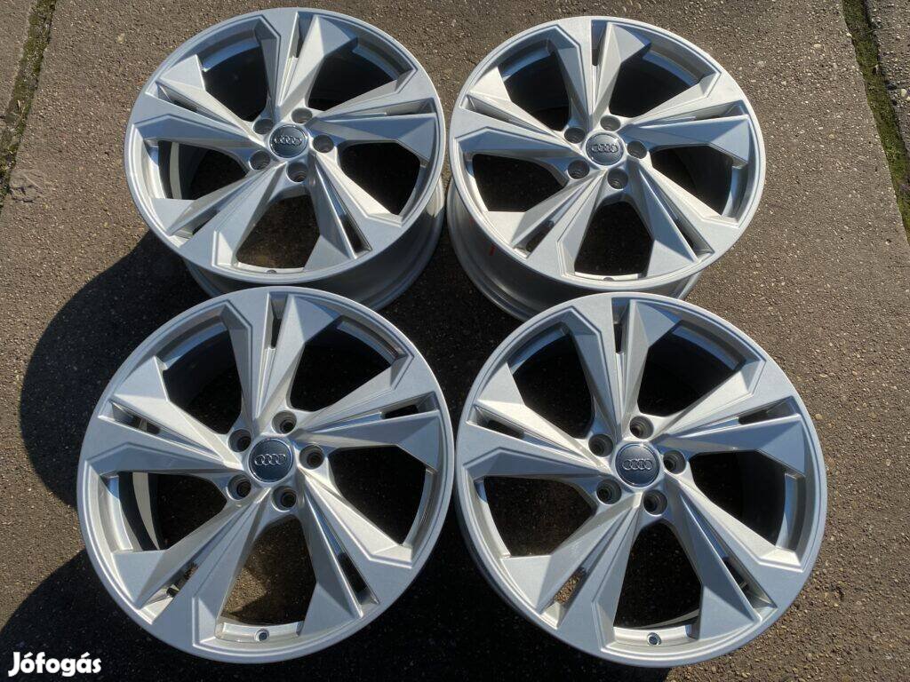 4db gyári 19 Audi A3 S3 alufelni. (3729)