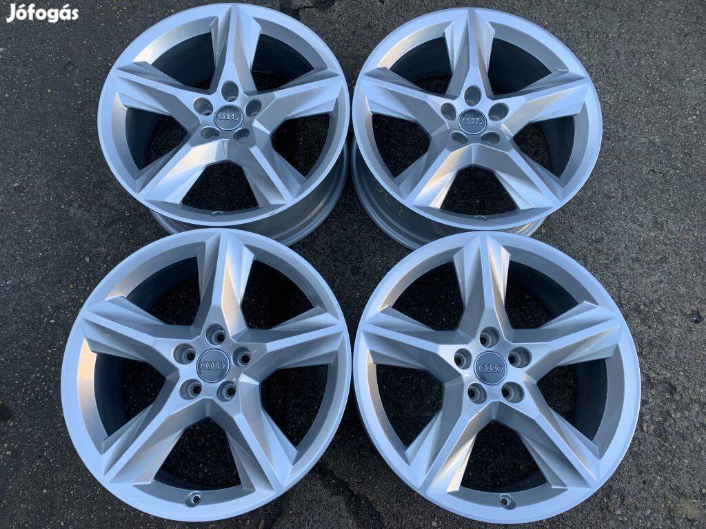 4db gyári 19 Audi Q7 alufelni. (2363)
