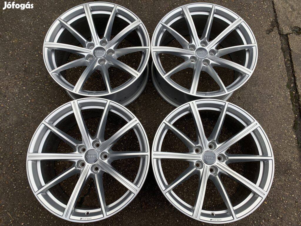 4db gyári 19 Audi RS4 RS5 alufelni. ("2733")