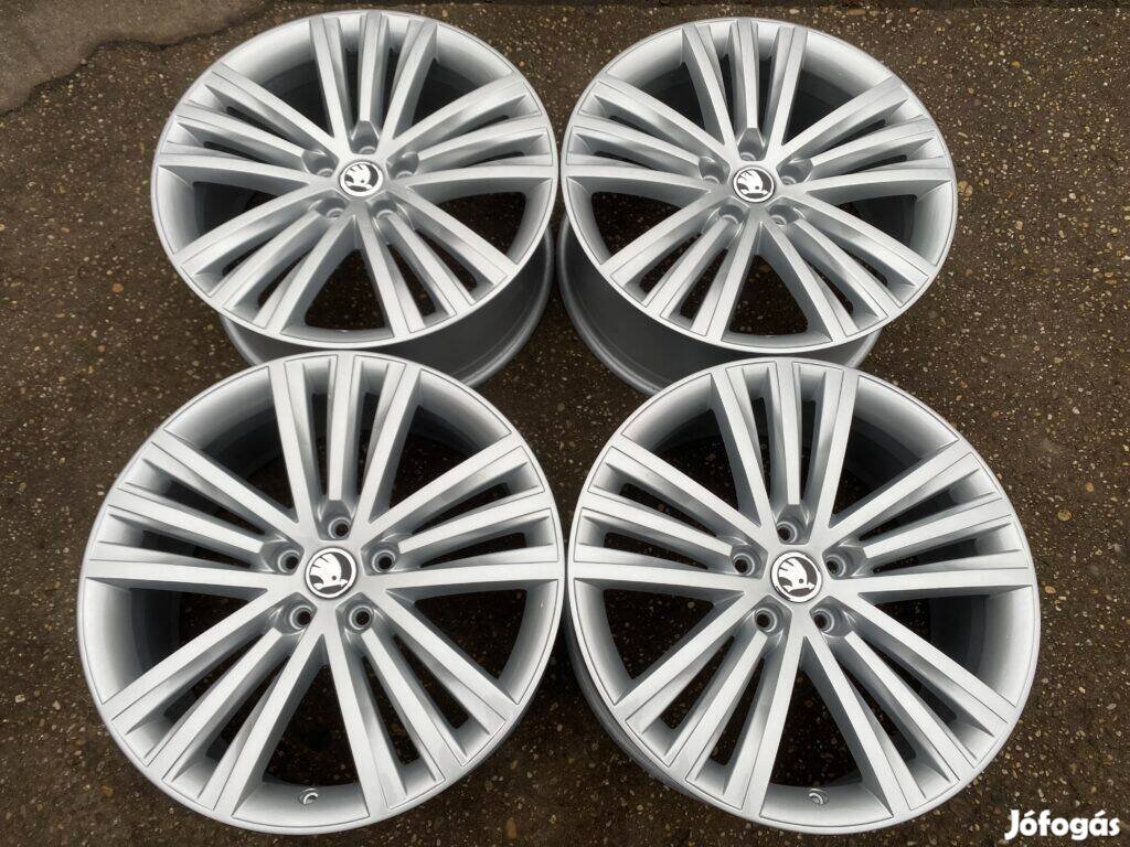 4db gyári 19 Skoda Superb alufelni. (3600)