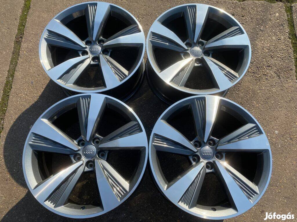 4db gyári 19" Audi A5 - A7 - A8 alufelni. ("3712")