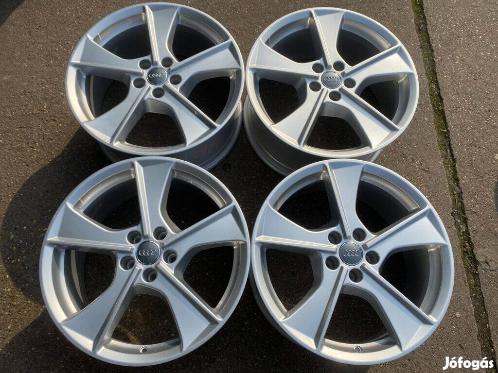 4db gyári 19" Audi Q7 alufelni. ("3723")