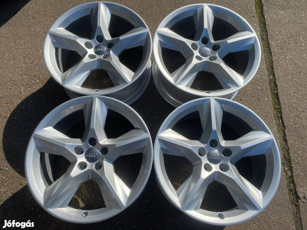 4db gyári 19" Audi Q7 alufelni. ("3737")
