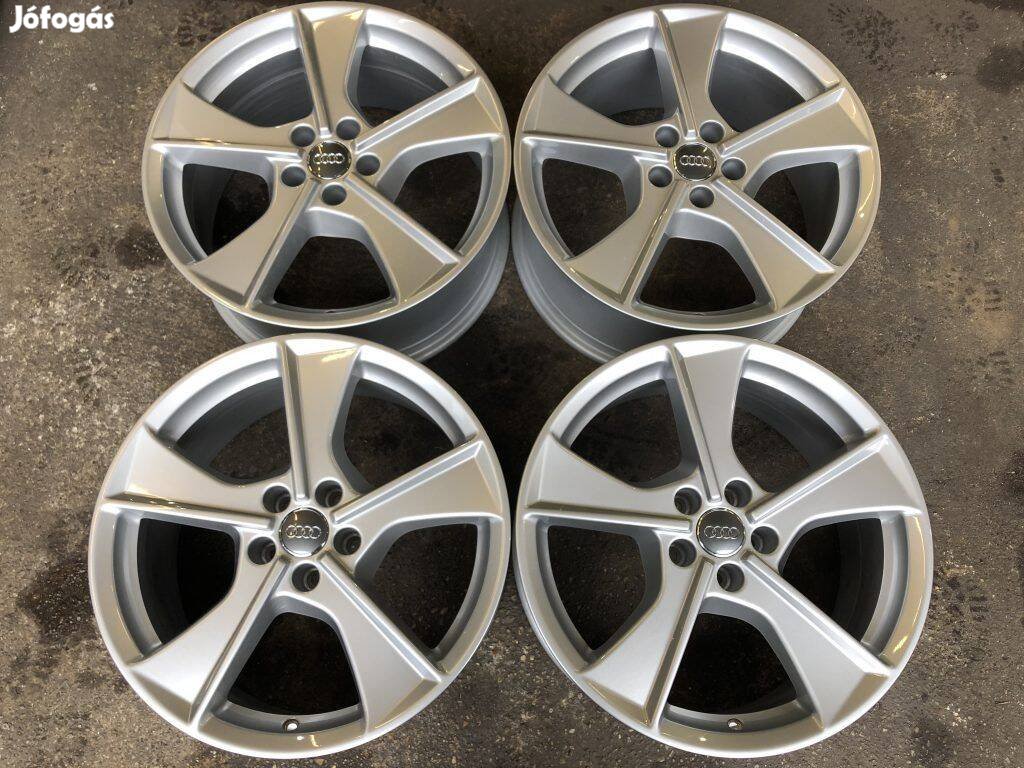 4db gyári 19" Audi Q7 alufelni. ("983")