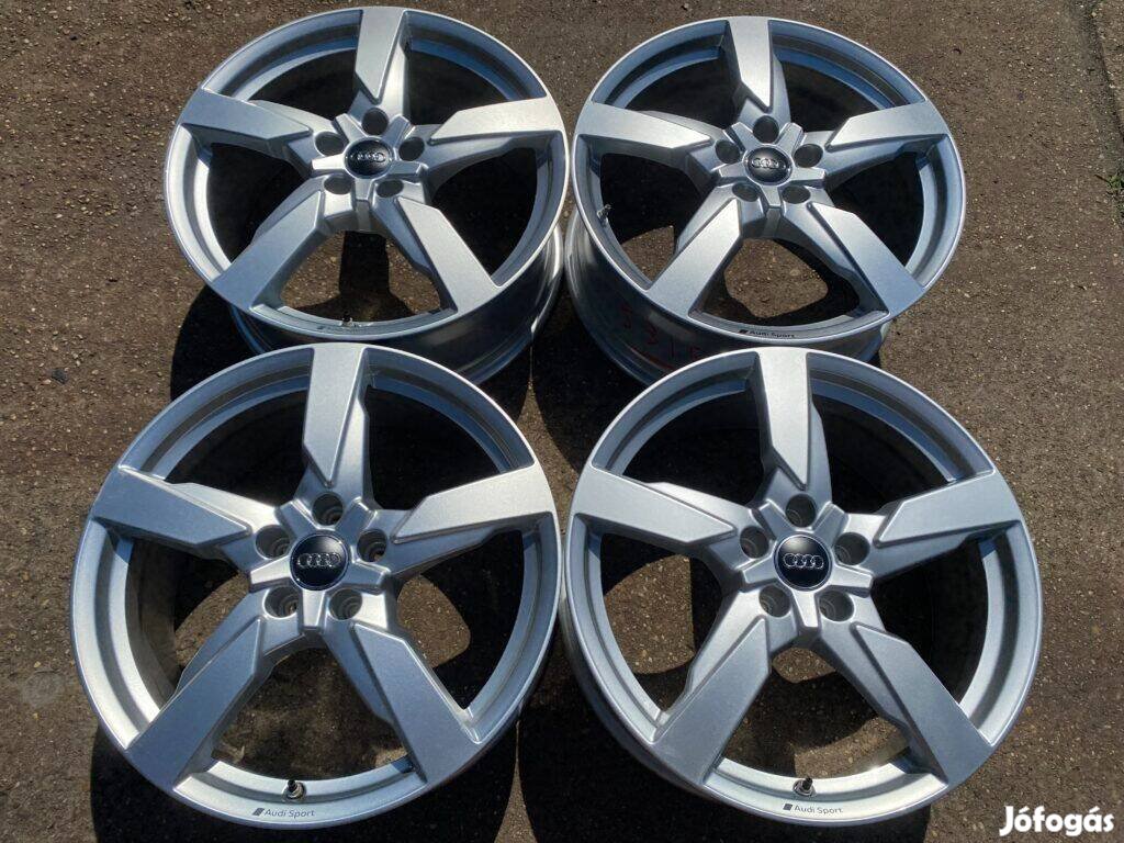 4db gyári 19" Audi TT alufelni. (*3315*)