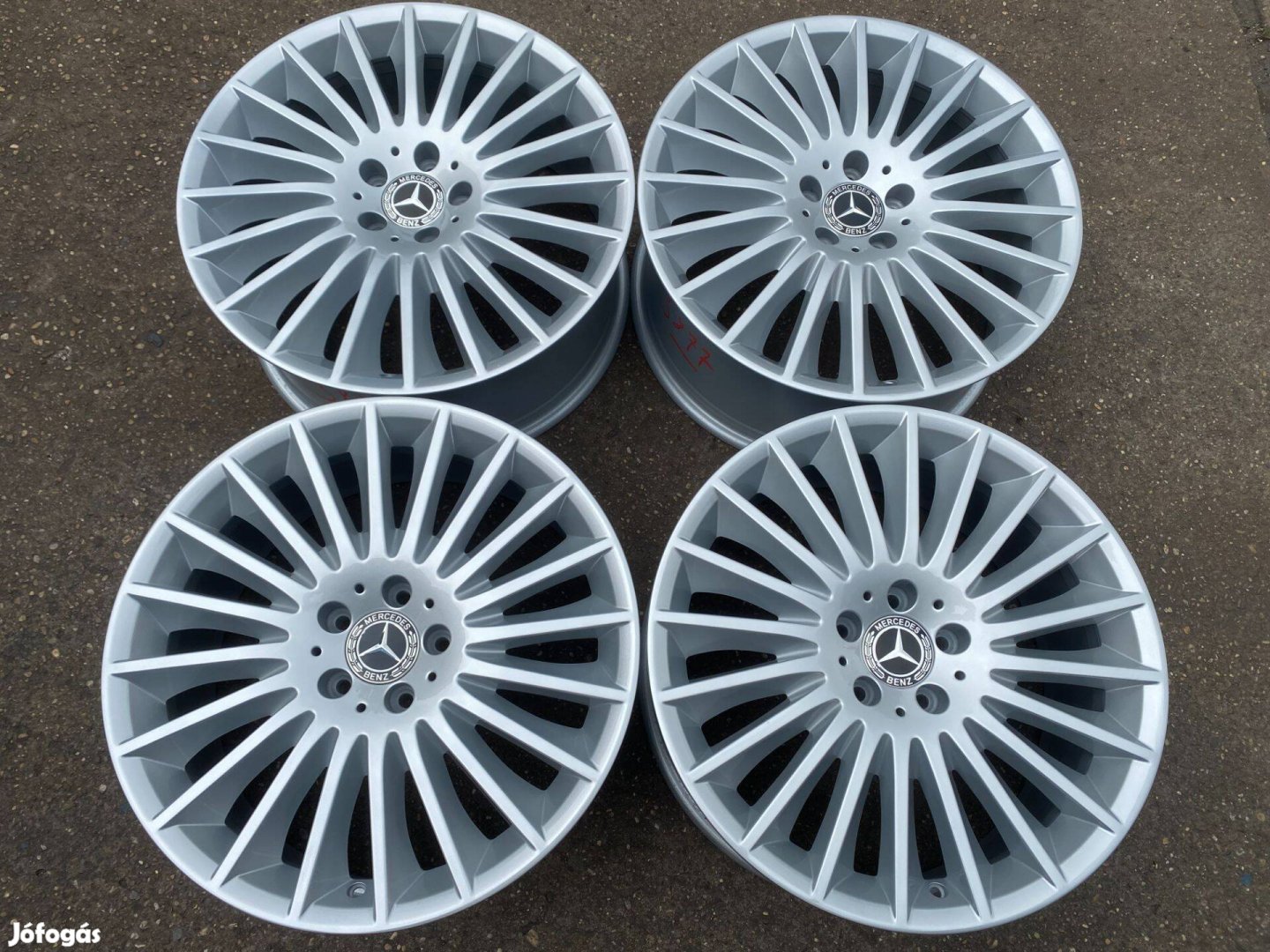 4db gyári 19" Mercedes-Benz S 222 alufelni. (3877)