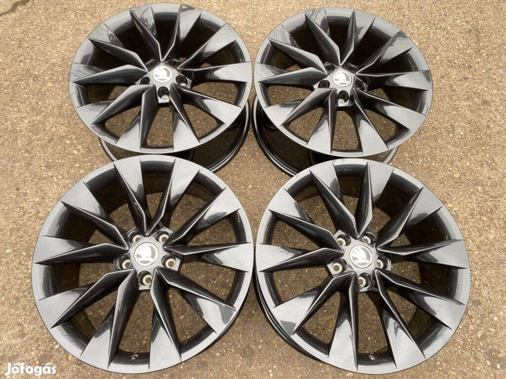 4db gyári 19" Skoda Superb - Kodiaq - Enyaq alufelni. (*3646*)