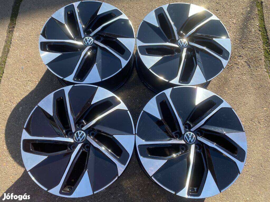 4db gyári 19" VW ID.4 - Passat - Arteon alufelni. (*3683*)