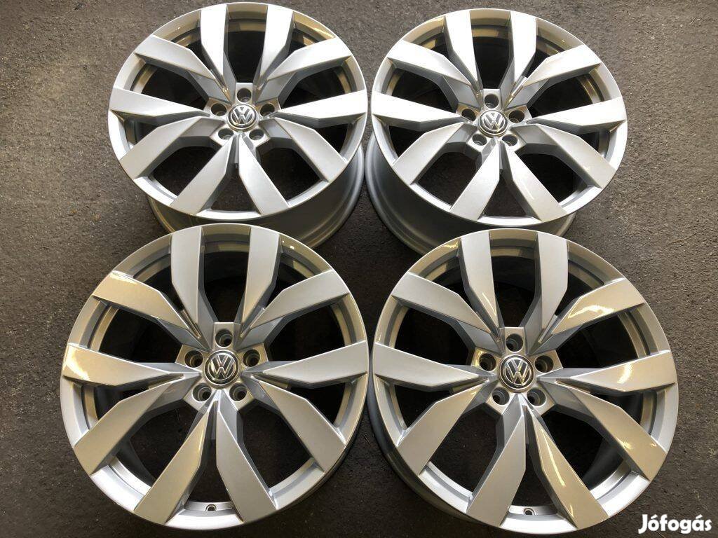 4db gyári 20 VW Touareg alufelni. (1585)