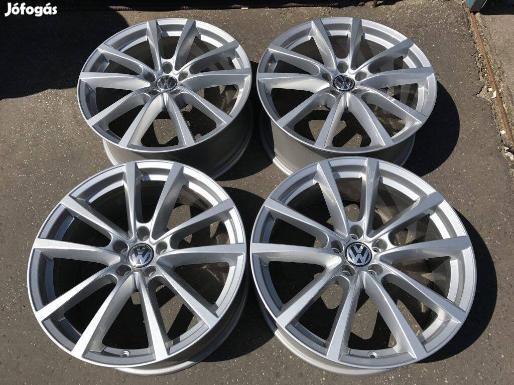 4db gyári 20 VW alufelni. (686)