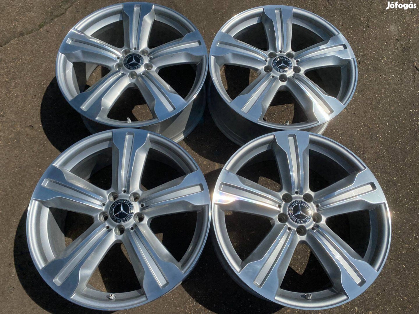 4db gyári 20" Mercedes-Benz S221 alufelni. (3865)