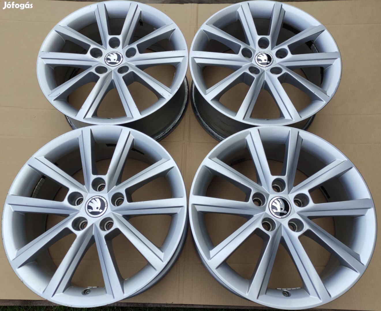 4db gyári 5x112 R17 Skoda Teron 1db gyári VW ill. SEAT AUDI felni