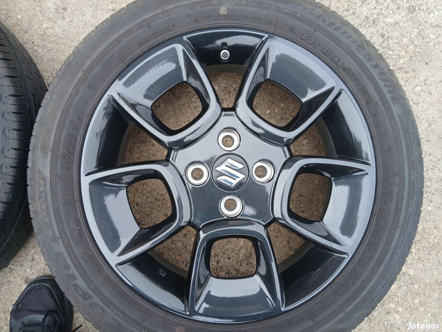 4db gyári Suzuki Ignis 16" alufelni felni 4x100