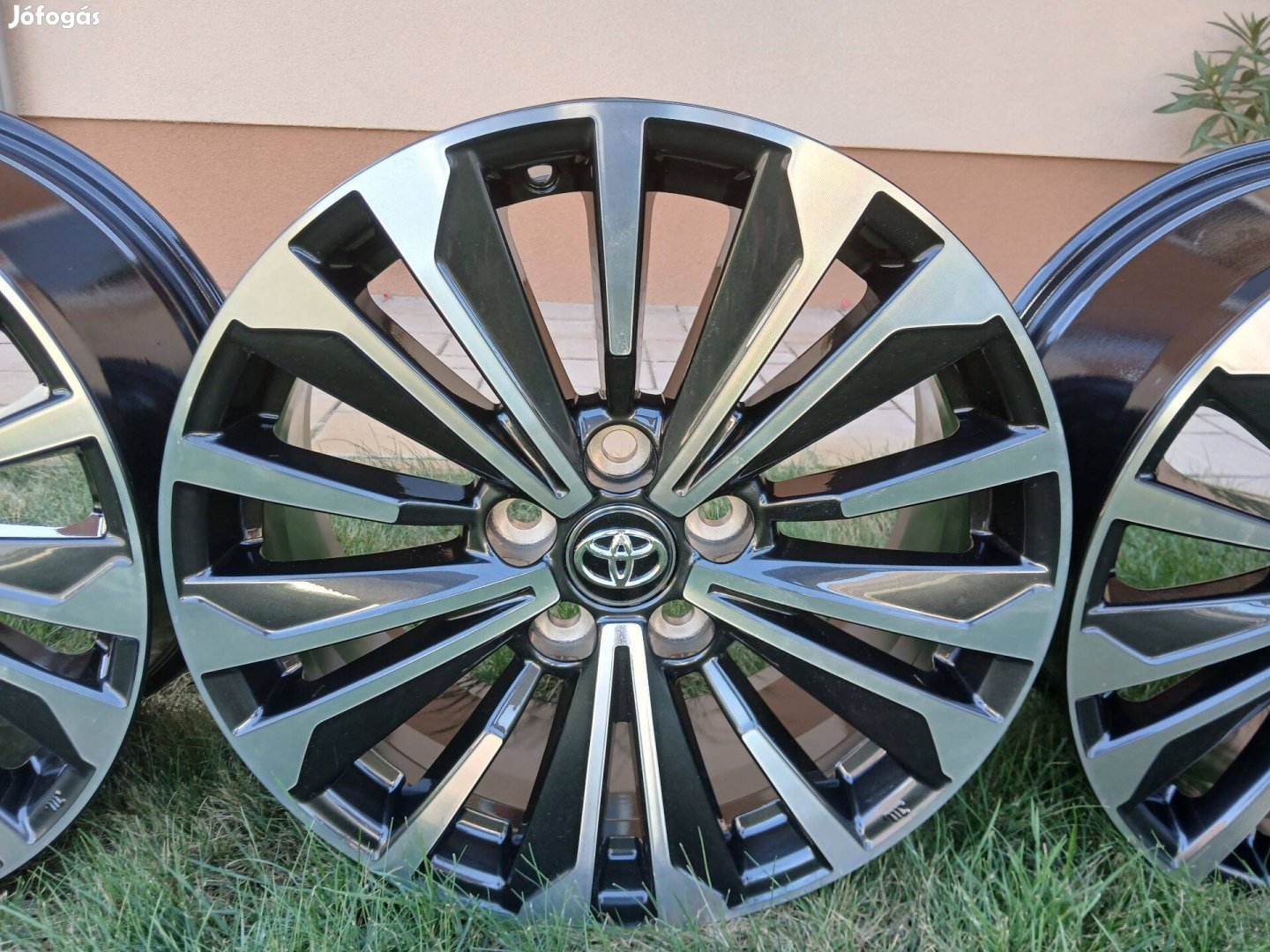 4db gyári új 0km-es Suzuki Swace alufelni felni 17" 5x114.3 17-es