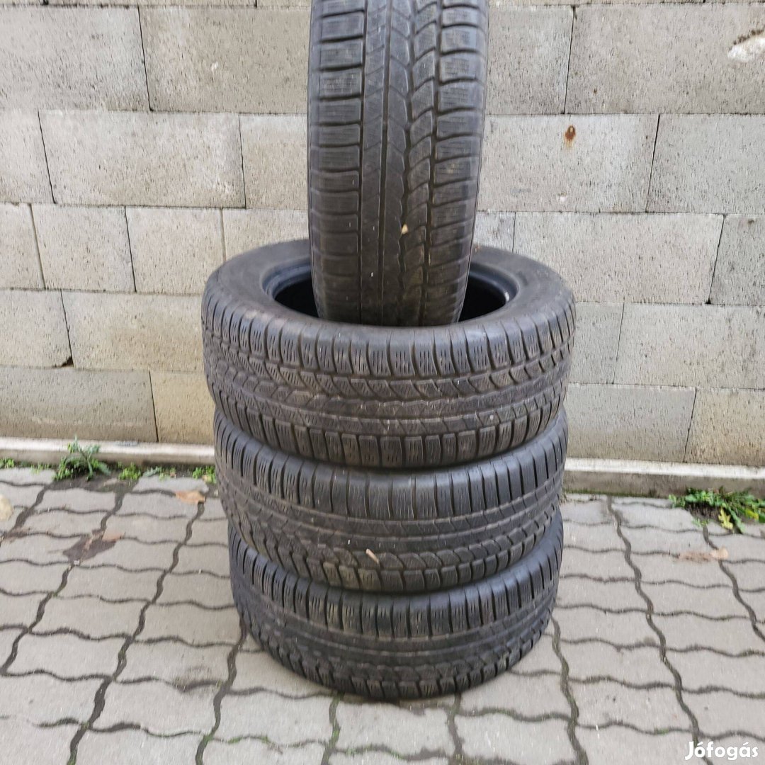 4db használt téli Continental gumiabroncs 255/55R18