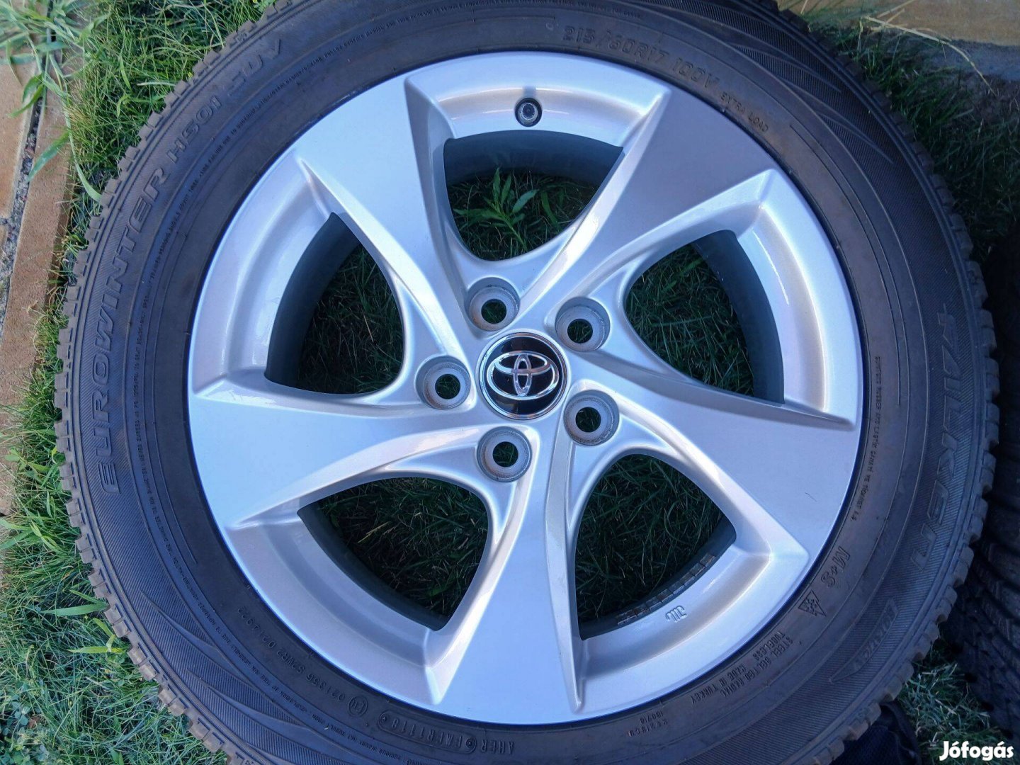 4db kiváló gyári Toyota C-HR CHR 17" alufelni felni téli gumikkal