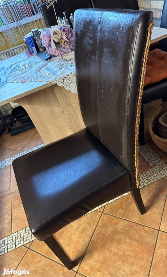4db rattan bőrhatású sötétbarna étkezőszék szék