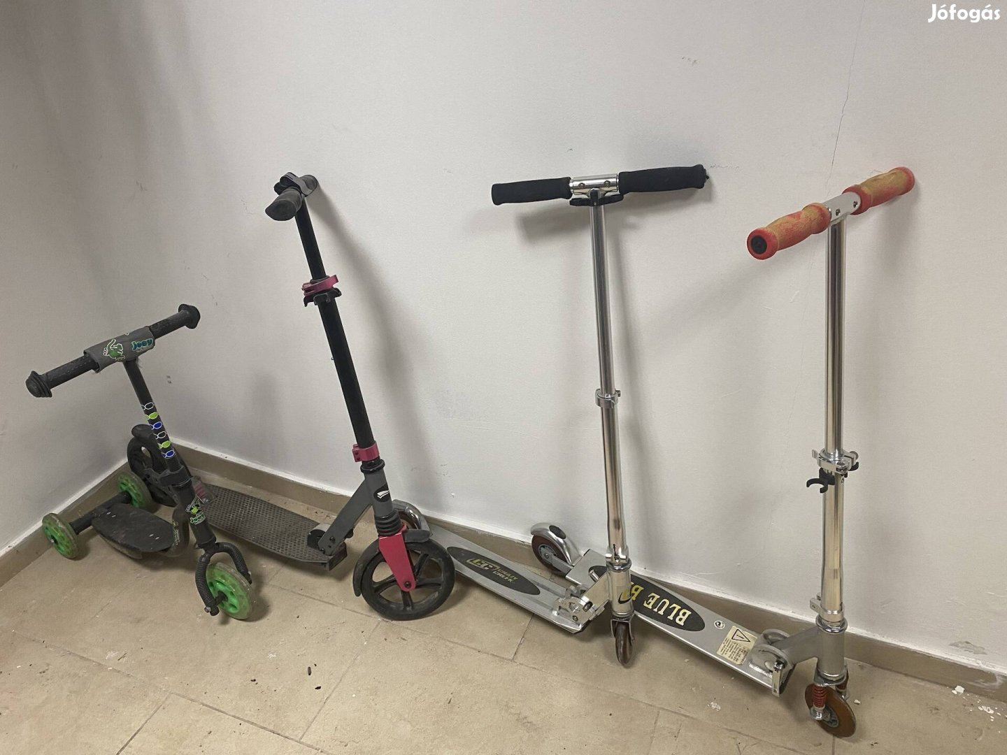 4db roller egyben eladó 