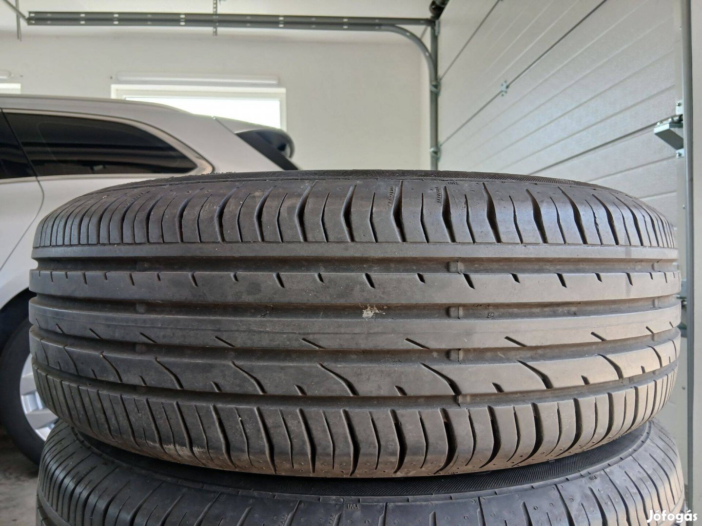 4db újszerű 205/70 R16 Continental nyári gumi 215/65 R16 16 215/65R16